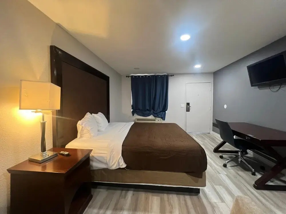 Goldstar Inn