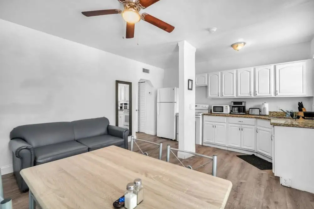 Amazing 1st Floor Apartment Just Steps to Beach