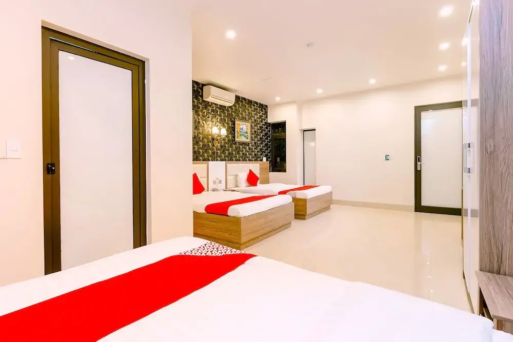 Dai Viet Hotel by OYO Rooms