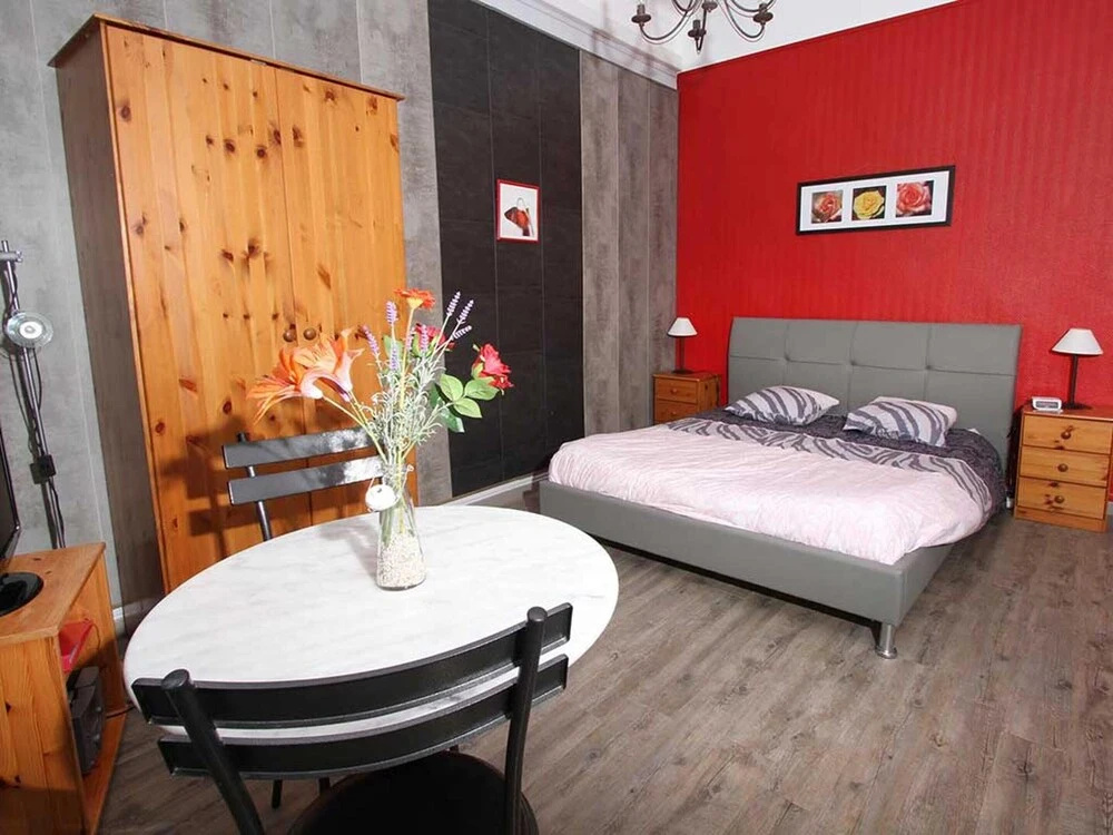 Studio in Suze-la-rousse, With Shared Pool, Enclosed Garden and Wifi