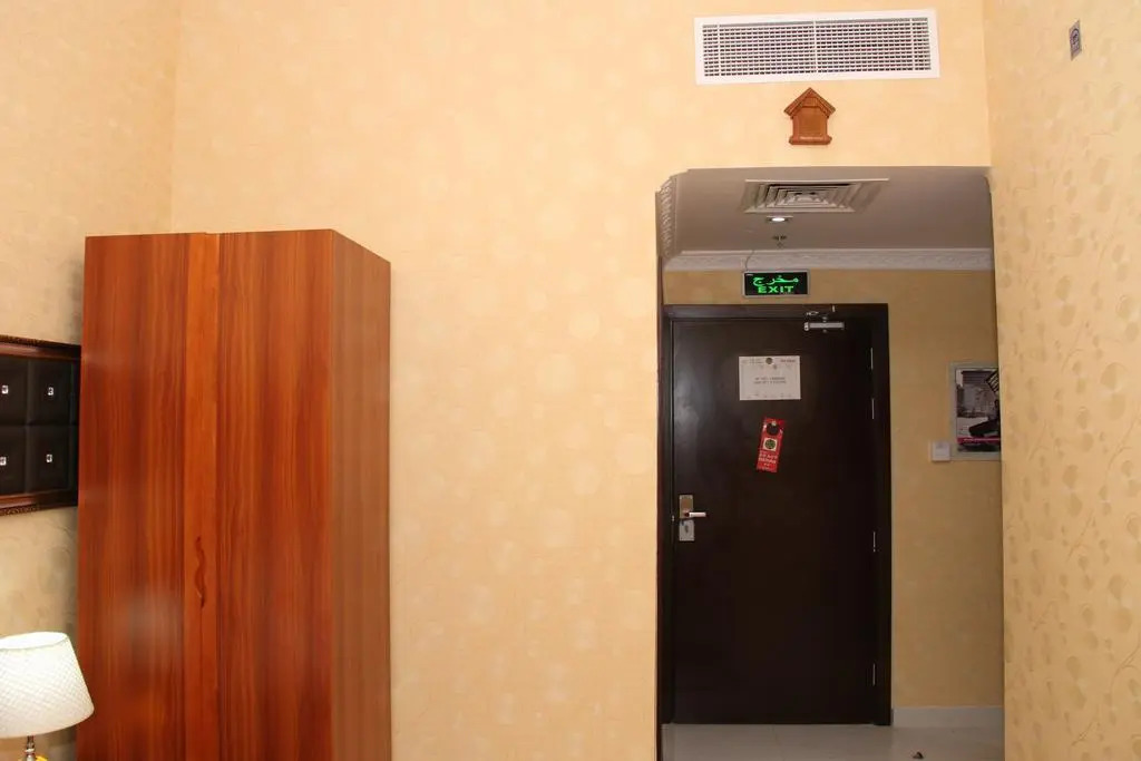 Night Stay Hotel