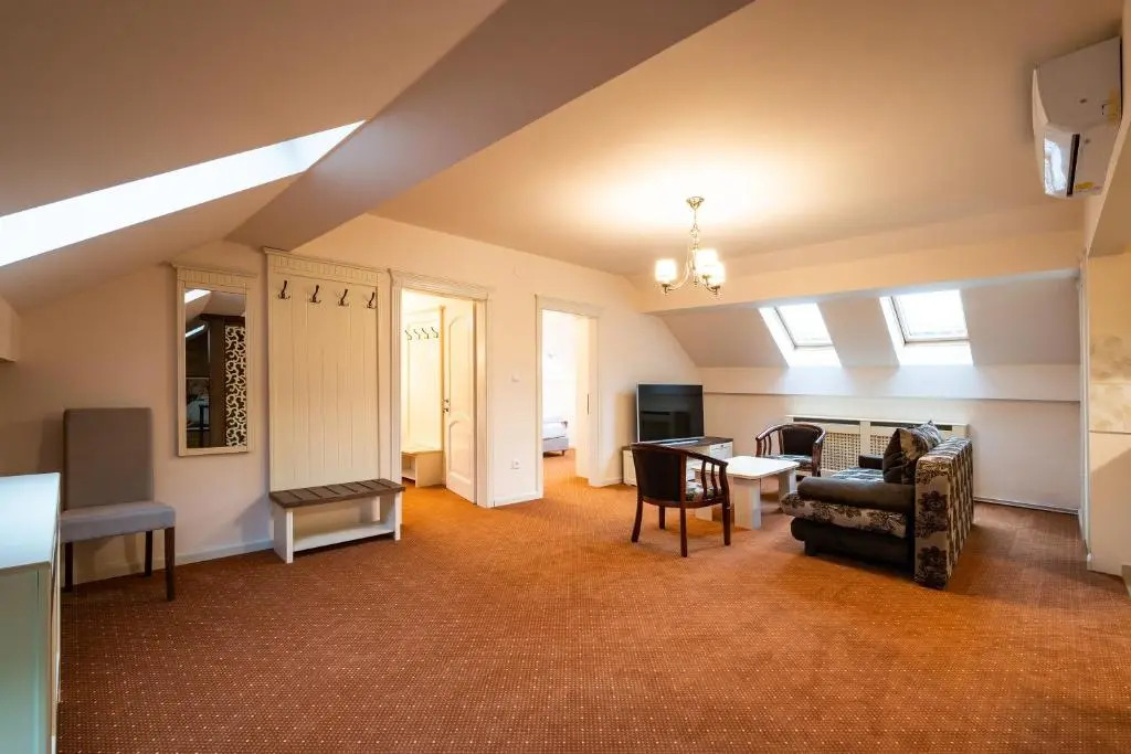 Apartament Hotel H