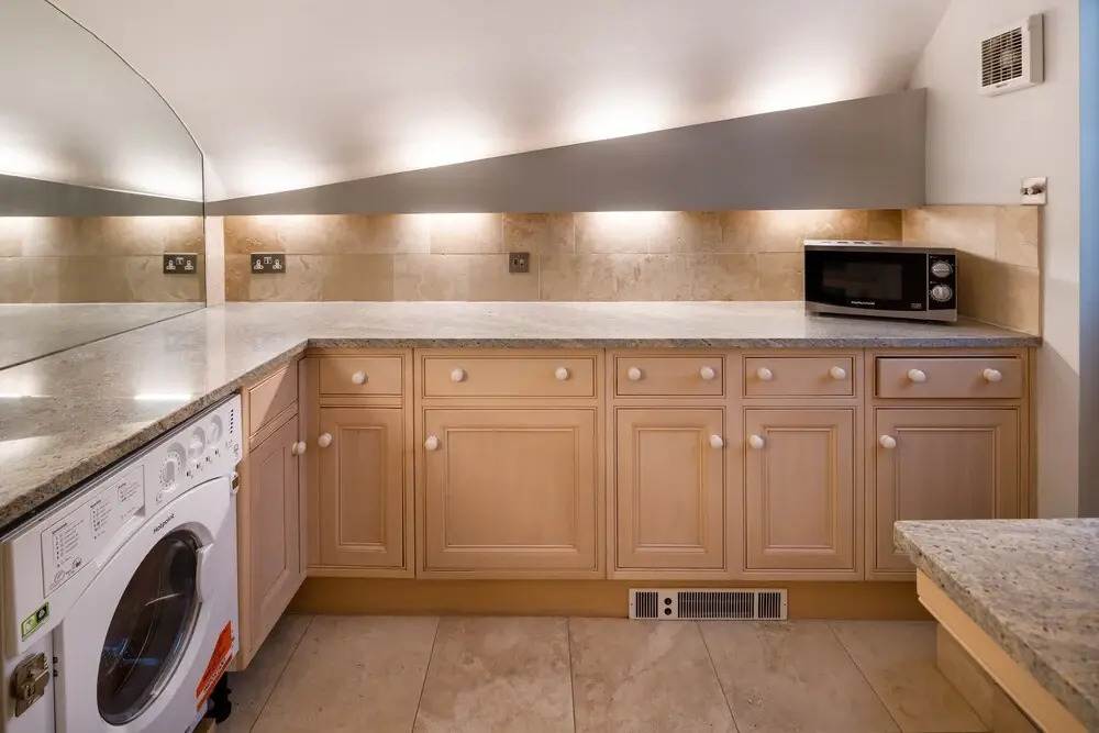 JOIVY Charming 1BR flat w Patio in the Heart of Pimlico
