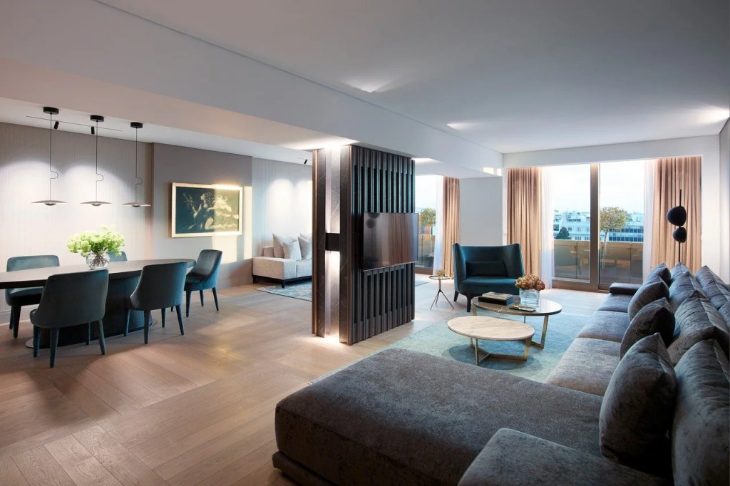 Отель NJV Athens Plaza