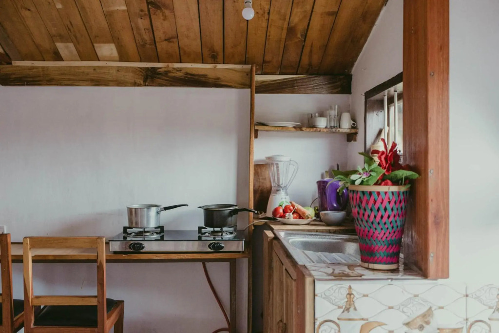 Steven and Dayness homestay