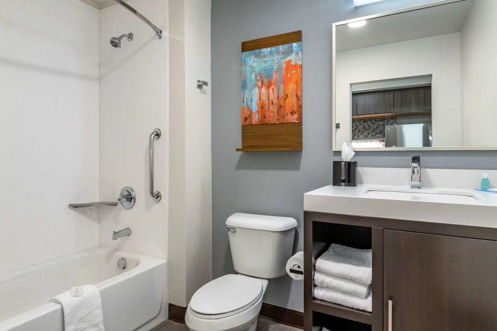 MainStay Suites Waukee-West Des Moines