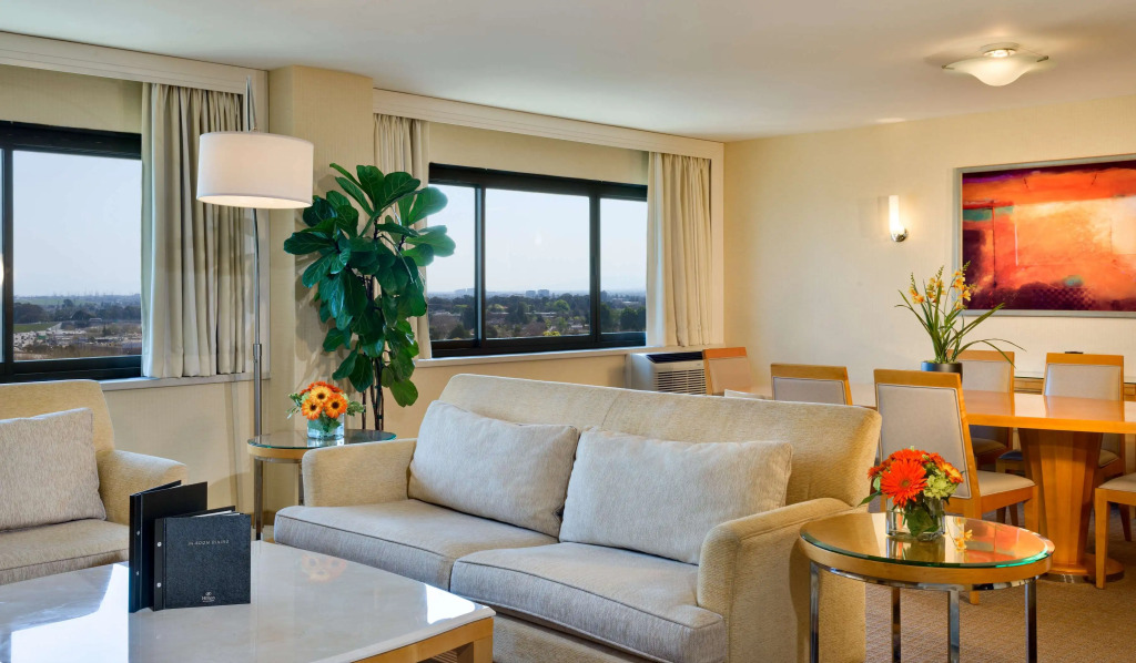 Hilton San Francisco Airport Bayfront - No Resort Fee