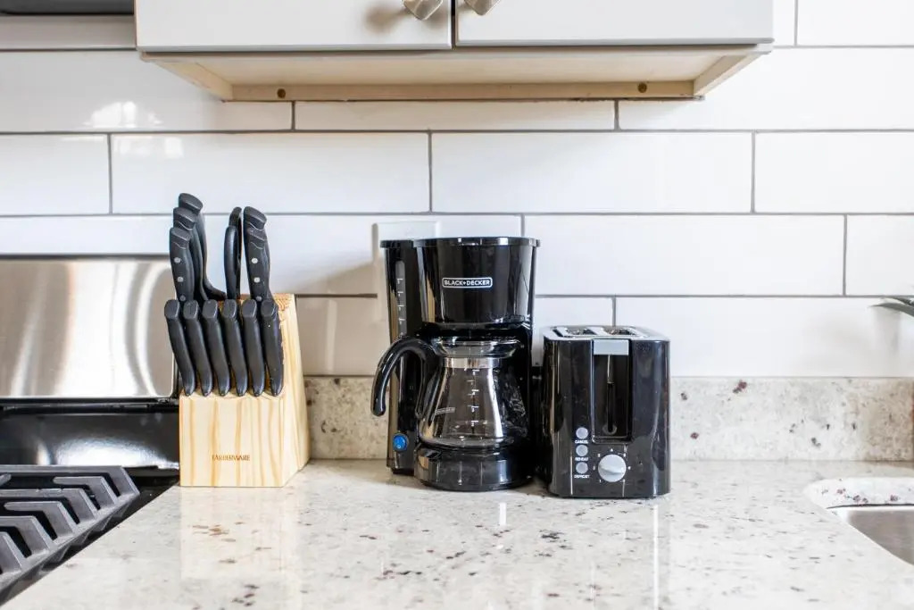 Stylish and Cute 2BR Apartment Near Wrigley!