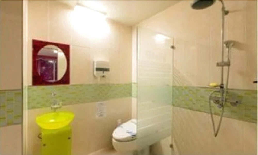 Lavichi Hotel