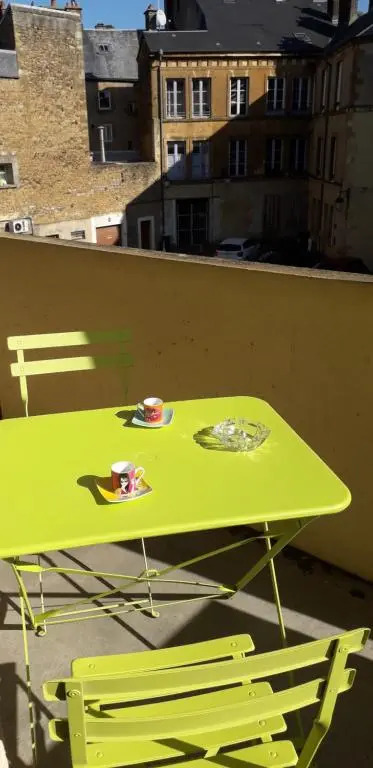 Appart plein centre, balcon, 4 personnes
