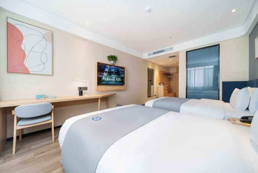 Langou Shangpin Hotel (People's Shopping Mall Shop)