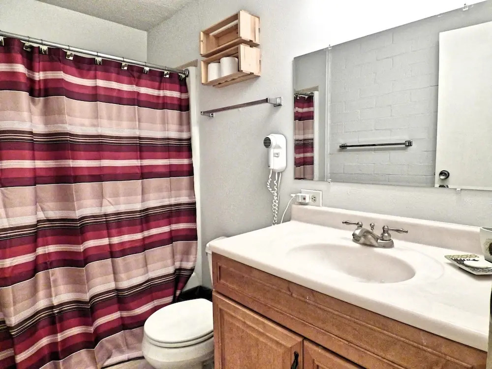 Lift Tickets Near Ski Hot Tubs Wifi Fireplace, Multi-level Unit