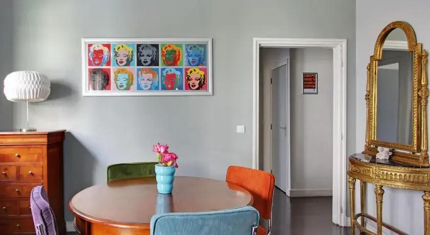 Short Stay Apartment Pompidou