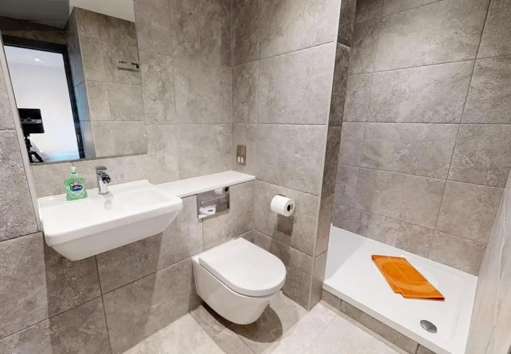 3 The View apartments Ilfracombe - Hot Tub, Parking, Lift, EV
