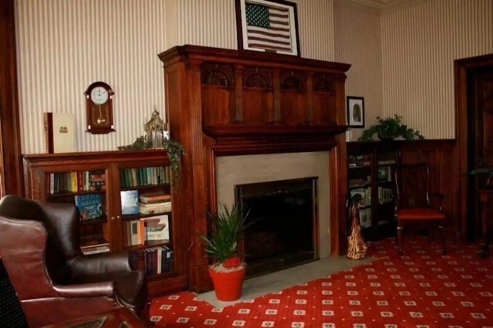 The Cozy Afghan Bed & Breakfast