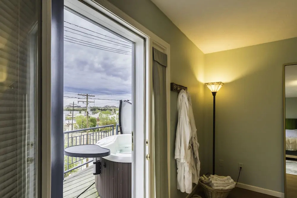 Tremont Townhouse