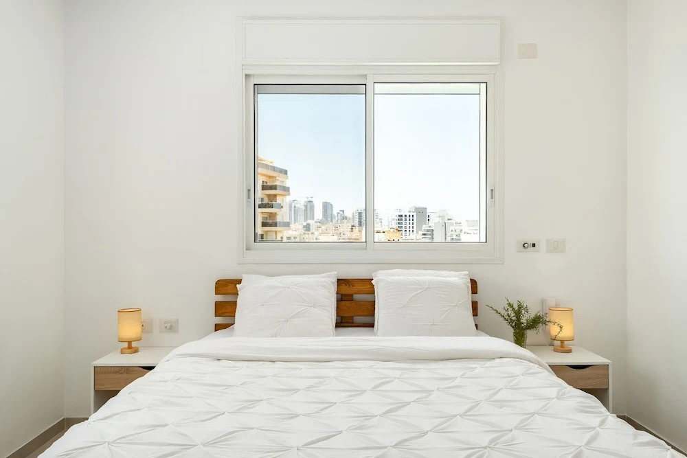 MAMAD - Sea Breeze Netanya Retreat by Sea N Rent