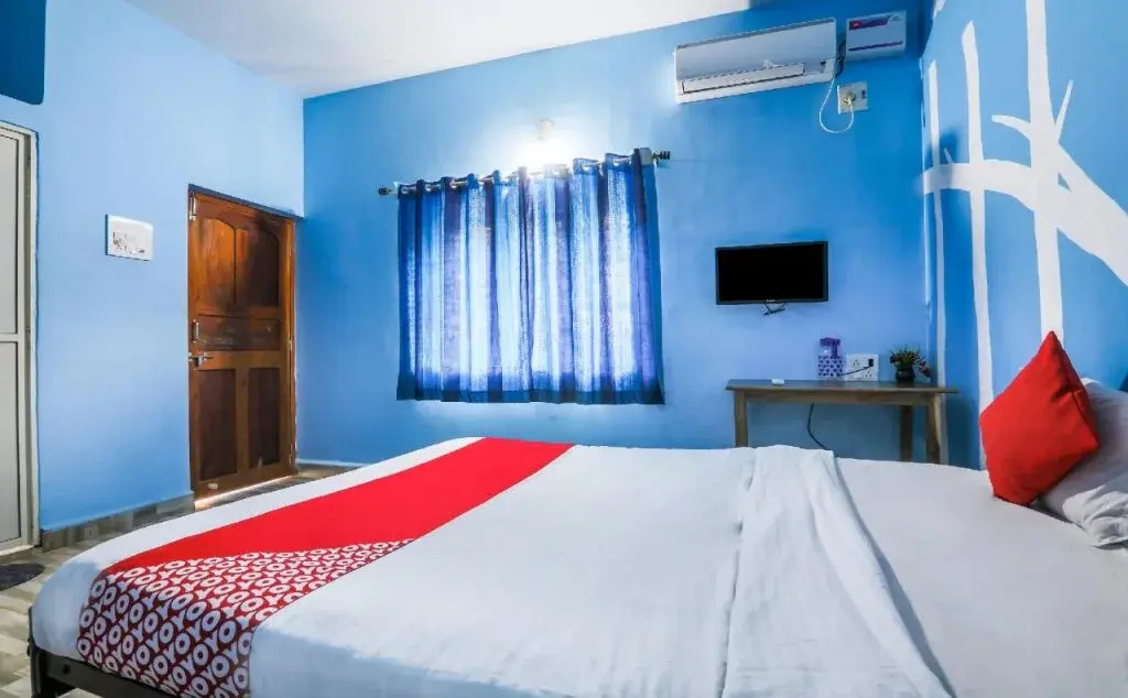 Ann's Blue By OYO Rooms