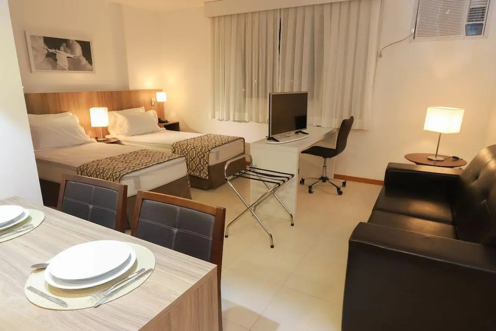 Promenade Soho Campos Hotel