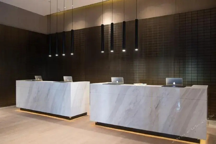 Jade Crystal Hotel