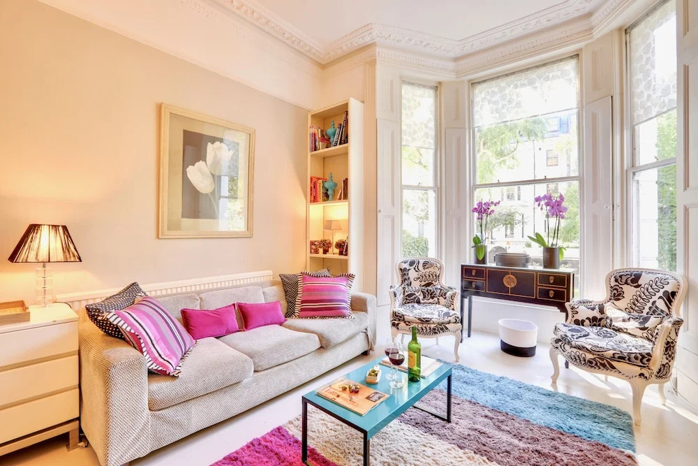 Stylish Kensington Living