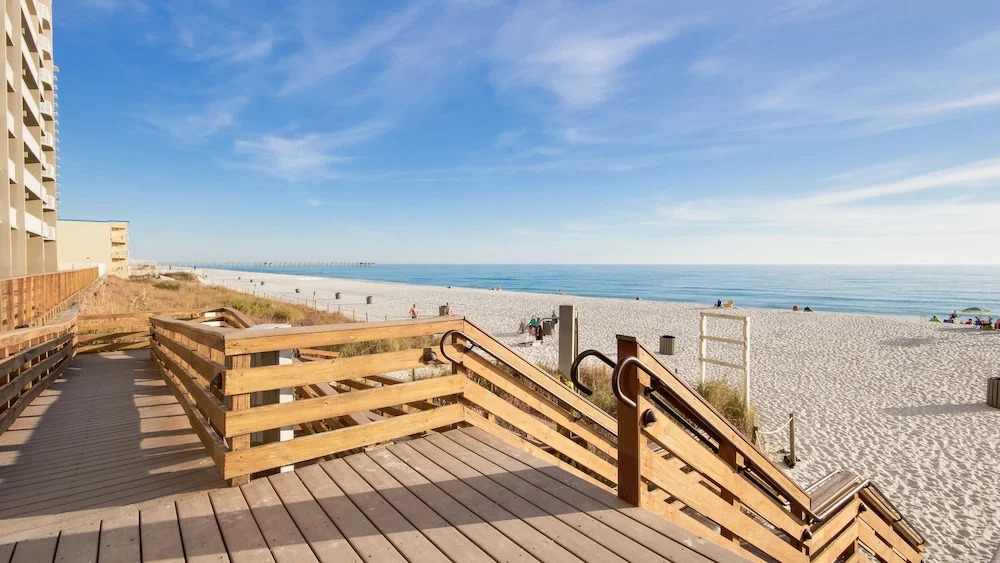 Tidewater Beach Luxury Penthouse With Resort Amenities and a View!