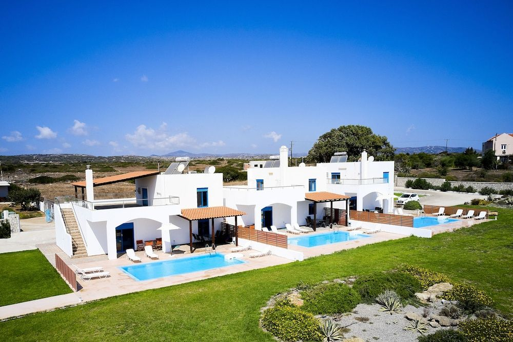 Nerida Beachfront Villas