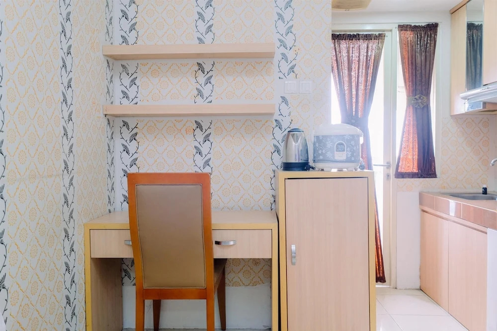 Good Deal And Homey Studio At Margonda Residence 4 Apartment