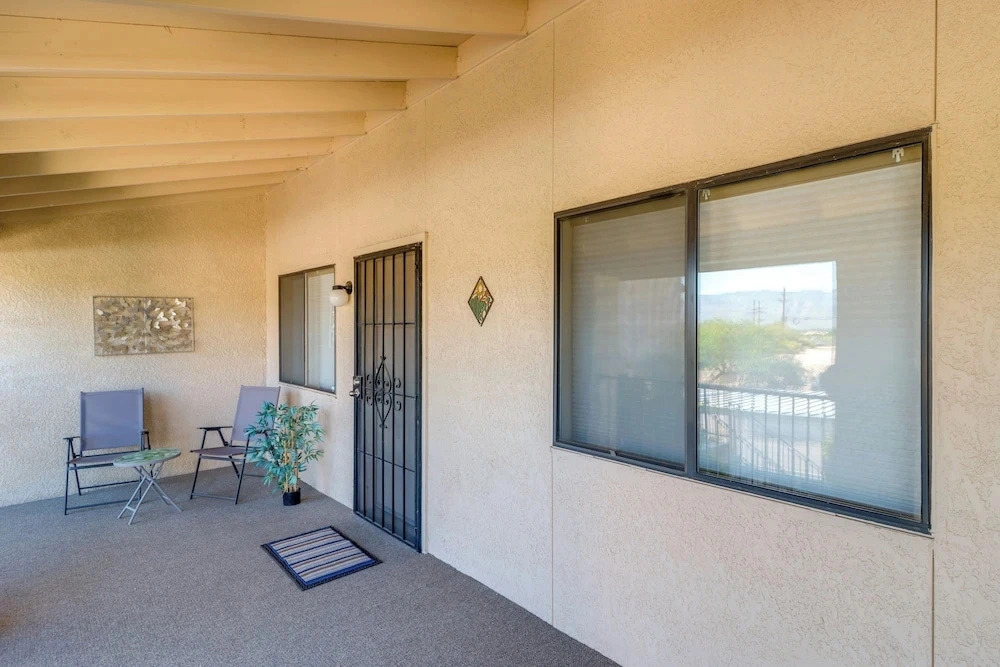 Hike, Swim & Shop: Tucson Condo w/ Balcony
