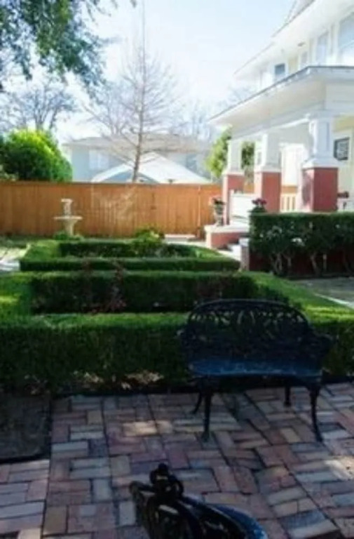 Rosen House Inn - Bed And Breakfast