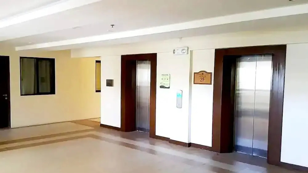 Serene Premier Cozy Condo With Balcony, 2BR Parking Outlook Drive Baguio