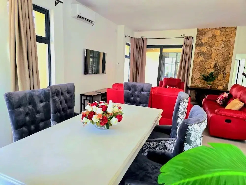 Sea of Dreams Apartments