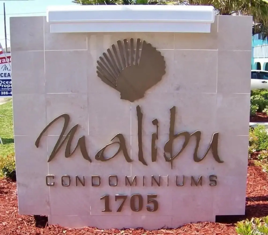 Malibu 704