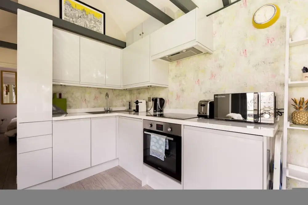 Robin s Nest 1 Bedroom Near Wimbledon