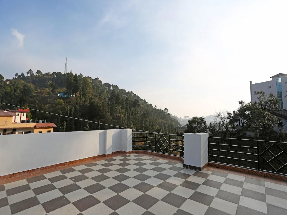 OYO 12326 Home 2BHK Penthouse Shyamkhet Bhowali
