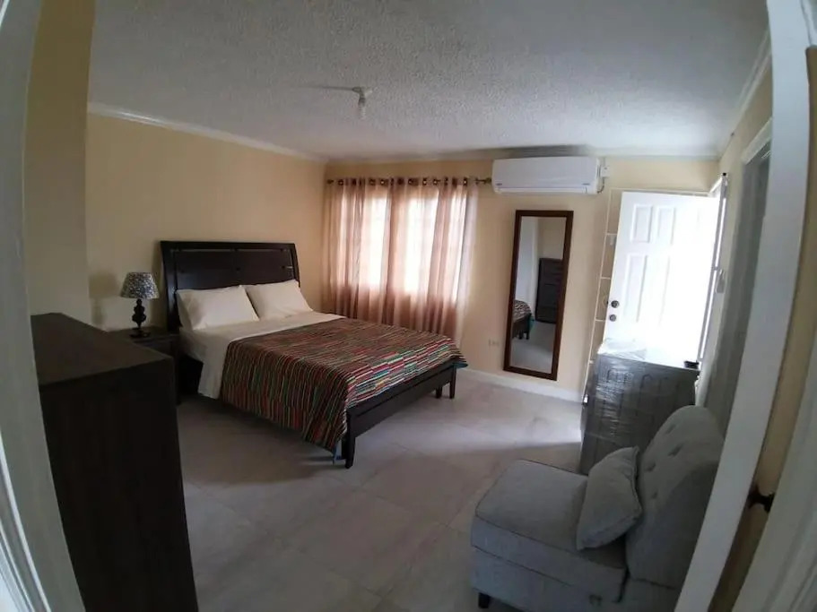 Luxury Long Mountain Condo - Large 1 bedroom