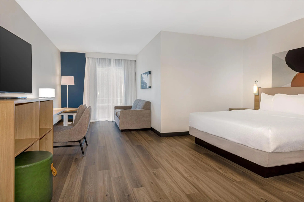 Spark By Hilton Montreal Midtown