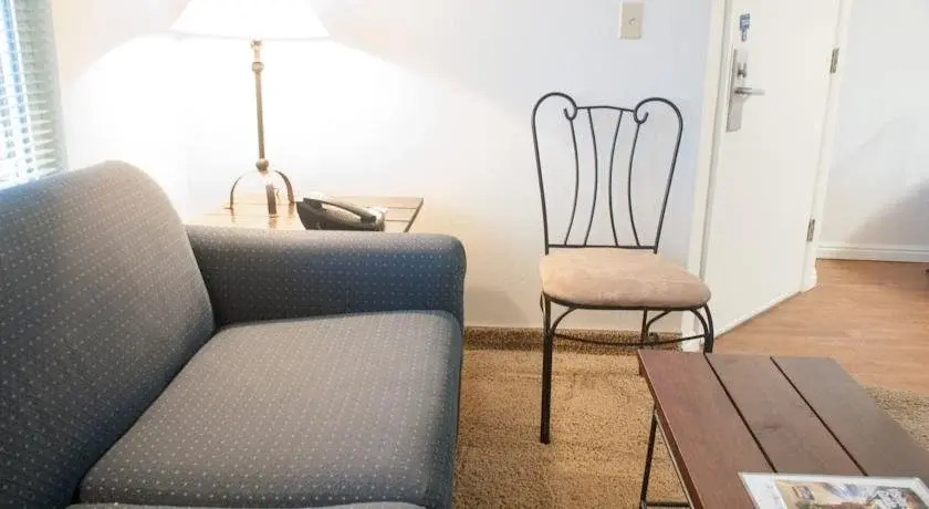 Sky Harbor Suites