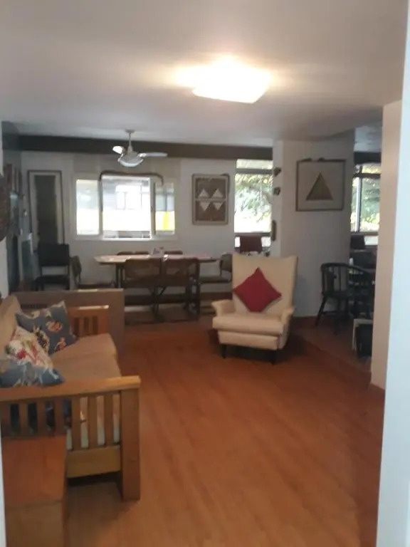 Apartamento TOP em Copacabana na quadra da praia! Sol, praia e muito conforto!