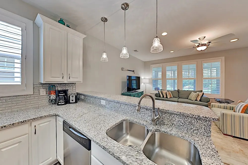 The At Barefoot Village: Patio & Pool 3 Bedroom Condo