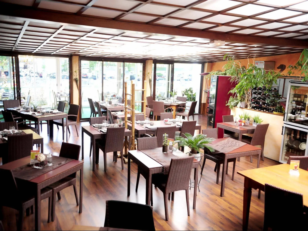 Logis Central Hôtel - Restaurant & Spa