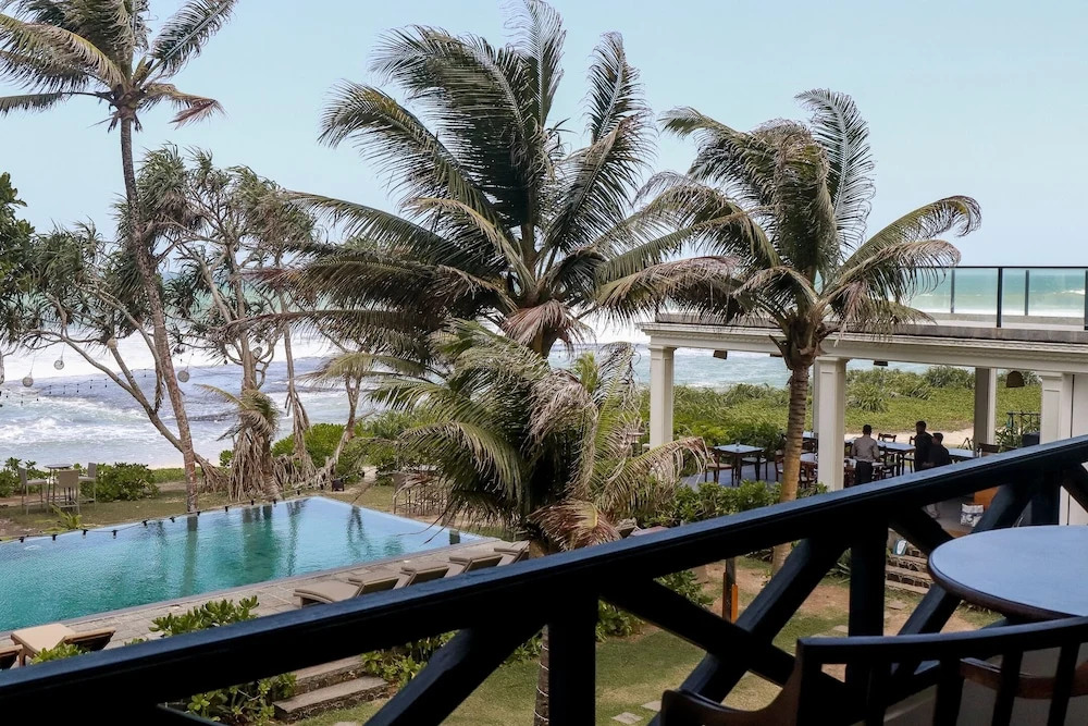 Naomi Beach Resort