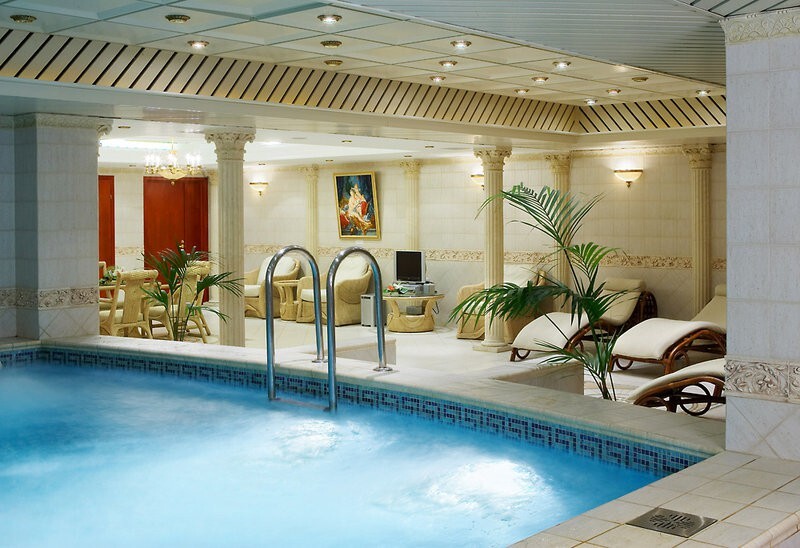 Emerald Grand Hotel