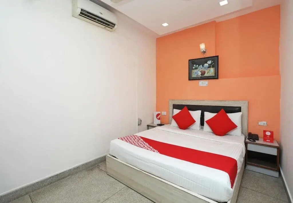 Chirag Residency By OYO Rooms