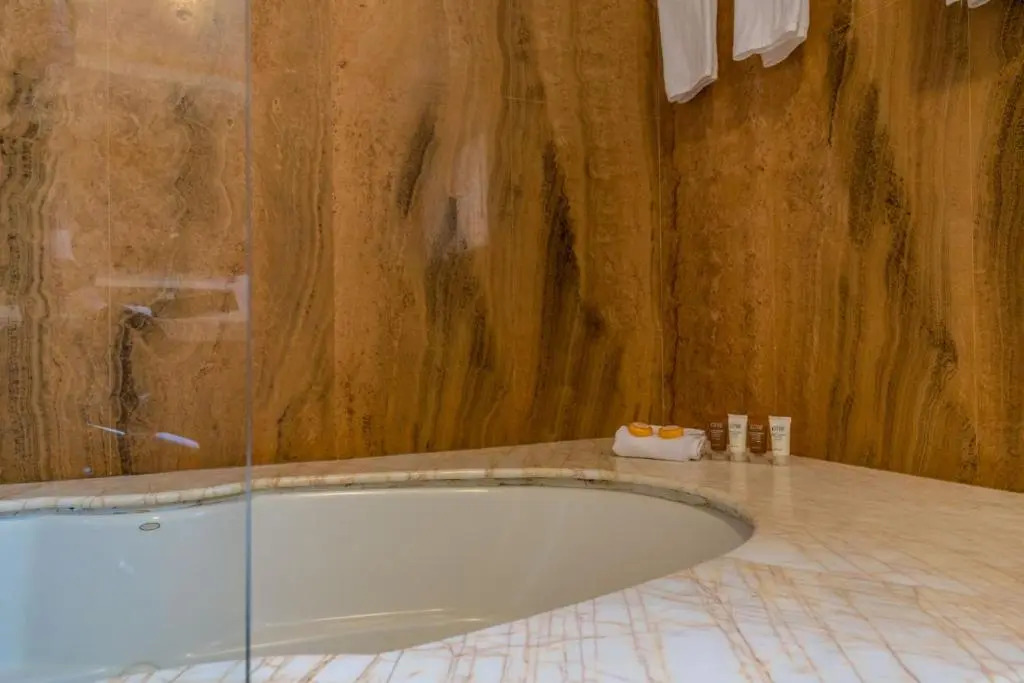 Elan Rimal Suites