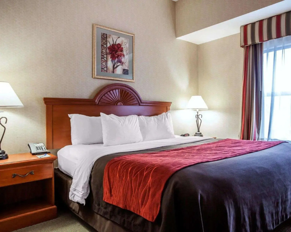 Comfort Inn & Suites adj to Akwesasne Mohawk Casino