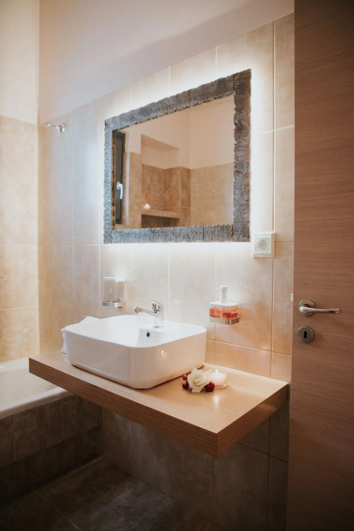 Youtopia Ios Luxury Villas & Suite