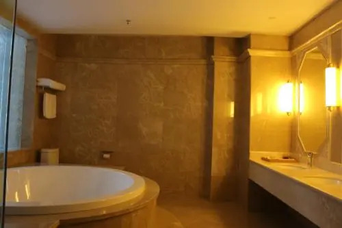 Book & Life Hotel