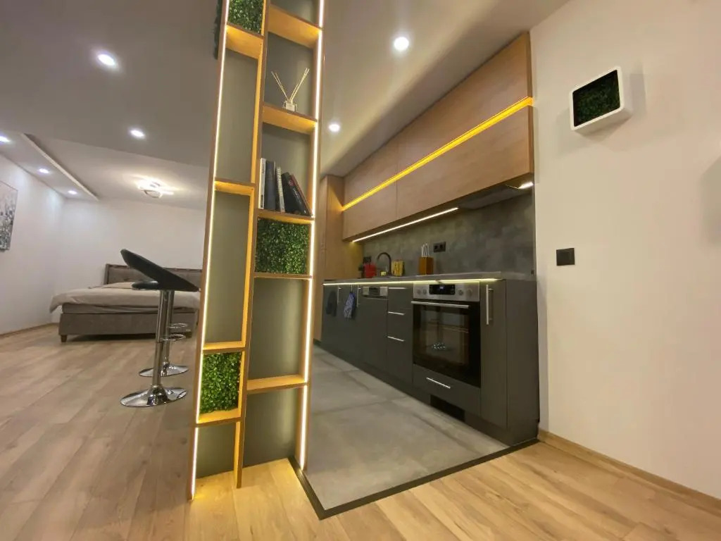 DV13 Luxury Suite Sofia Center