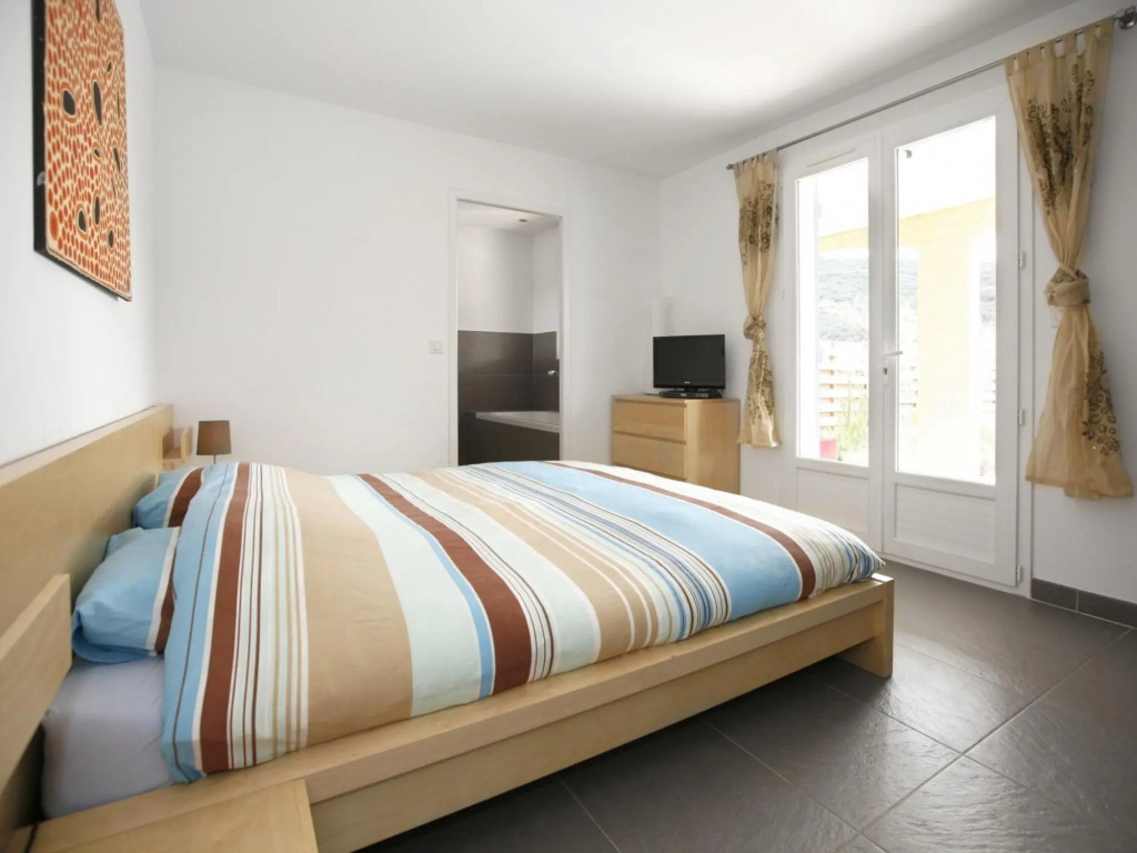 Exotic Holiday Home in Ceps with Private Pool